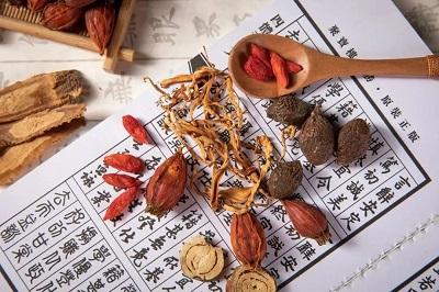 老中医罗登祥:“临期食品”火了,但想消灭癌症,还得注意这些营养元素
