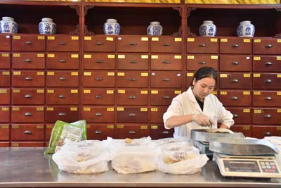 重庆市结节病医馆段心好:肿瘤患者服用中药注意这4个点